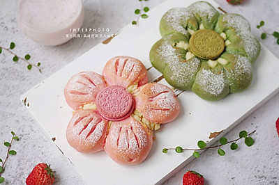 绝绝子|草莓樱花奥利奥奶酥包