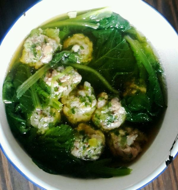 小白菜肉丸汤