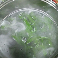 家常菠菜面的做法图解7