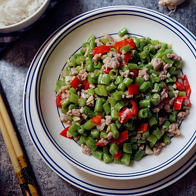 豆角炒肉末