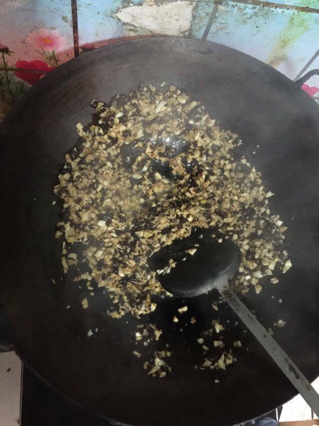 美味香菇酱的做法图解4