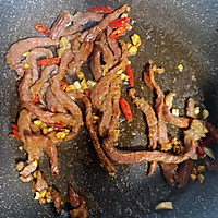 豆芽牛肉丝的做法图解1