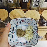 下酒系 | 要碰杯的「手撕香辣杏鲍菇」的做法图解5