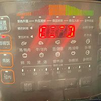 甜糯在口 咸香四溢~~板栗香肠焖饭的做法图解5