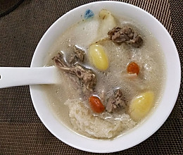 白果竹荪炖鸭汤的做法