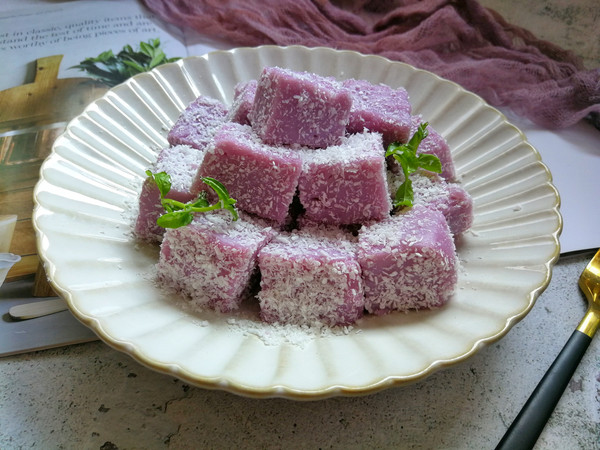 椰蓉紫薯奶糕