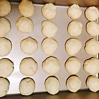 手揉版简单易做奶香小餐包（小面包）的做法图解12