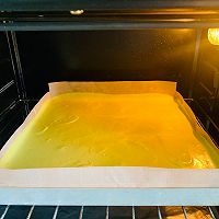 春日清新甜美的抹茶蛋糕卷的做法图解15
