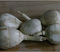 肉片炒茨菇的做法图解1