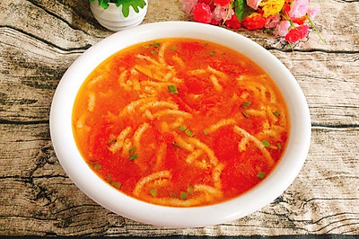 西红柿牛筋面汤