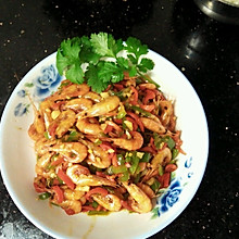 青红椒炒河虾