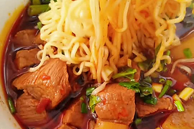 红烧牛肉面，超级懒人的做法