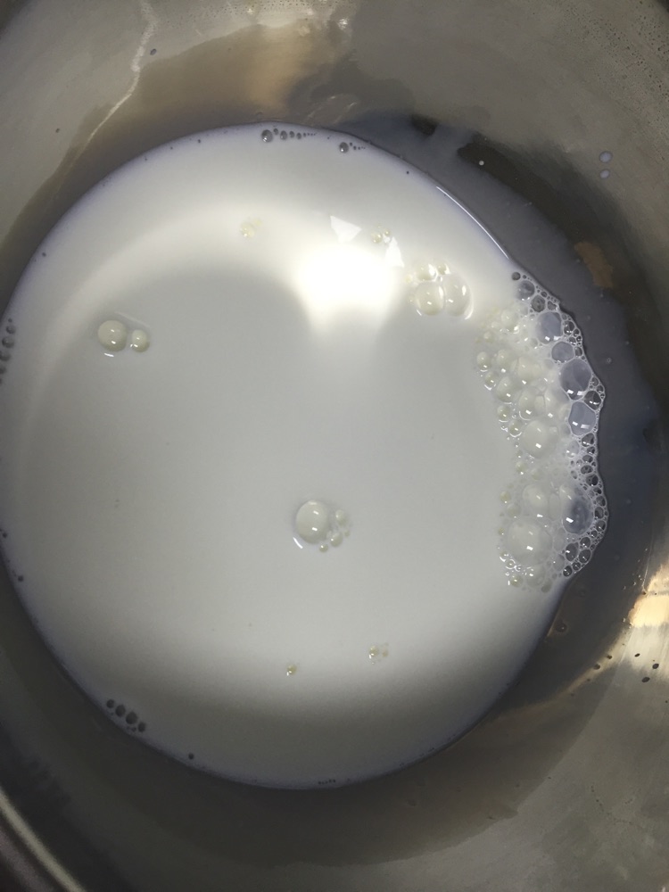 抹茶火龙果千层蛋糕的做法图解2
