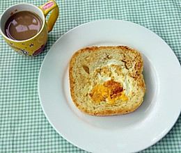 黄油吐司煎蛋的做法