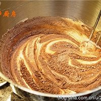 【曼步厨房】- 黑森林樱桃奶油蛋糕的做法图解4