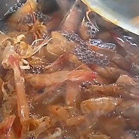 #安佳一口“新”年味# 海味鲜虾面的做法图解6