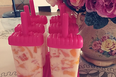黄桃木瓜酸奶冰棒