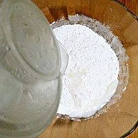 培根时蔬炒猫耳面#花家味道#的做法图解1