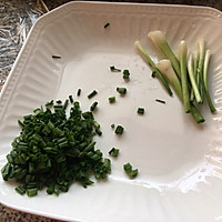 千层葱油饼的做法图解1