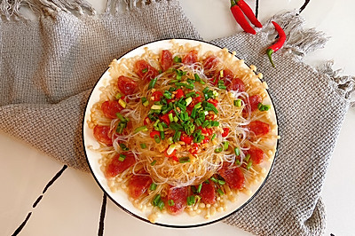 腊肠粉丝金针菇