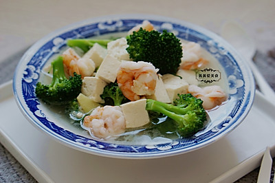 西兰花豆腐虾仁汤
