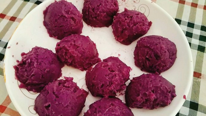椰肉紫薯糕