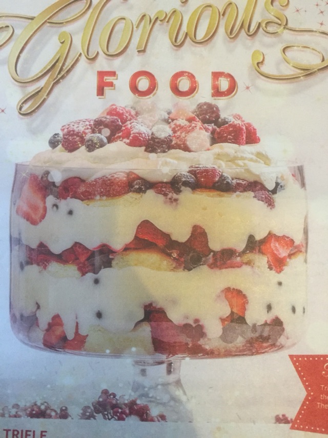 summer berry trifle