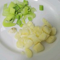 #夏日开胃餐#丝瓜虾仁蛋汤的做法图解4