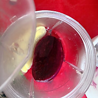 紫薯土豆蛋黄泥的做法图解3