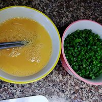 豇豆煎蛋的做法图解2