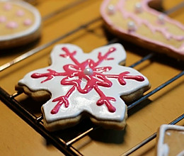 圣诞糖霜饼干#圣诞烘趴 为爱起烘#的做法