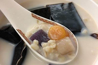 燕麦薏米烧仙草
