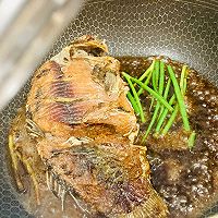 香酥鲫鱼的做法图解10