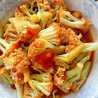 #滴滴鲜香 味道美极#番茄炒菜花，空口吃能吃一大盘！的做法图解4
