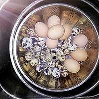 五香茶叶鸡蛋鹌鹑蛋的做法图解3