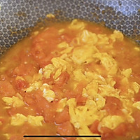 西红柿鸡蛋盖面的做法图解7
