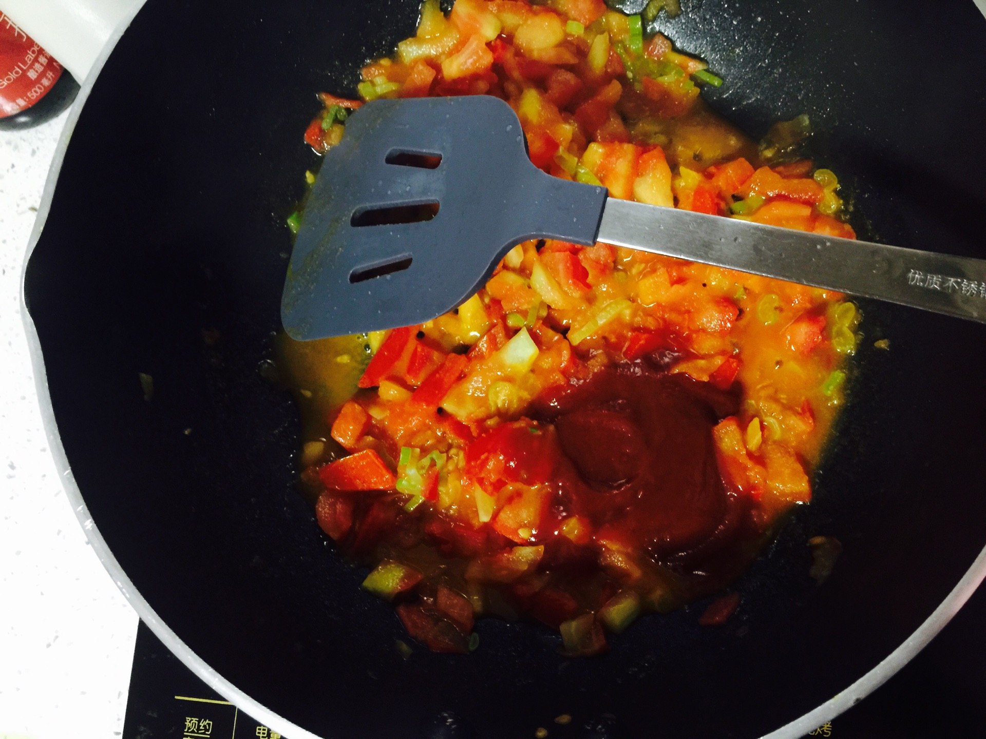 番茄炒金针菇怎么做_番茄炒金针菇的做法_豆果美食
