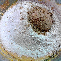#健康甜蜜烘焙料理# 酸奶南瓜栗子松糕的做法图解8