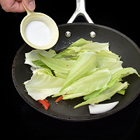 #经典家常菜 生菜梗炒鱼片的做法图解7