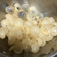 龙眼酒的做法图解1