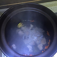鲜鲍鱼瘦肉汤的做法图解5