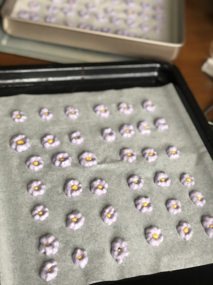 蓝莓花朵溶豆的做法