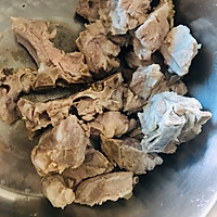 砂锅排骨山药莲藕煲的做法图解2