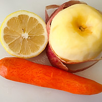 苹果胡萝卜汁：1个苹果，1根胡萝卜，补充维生素，缓解眼疲劳的做法图解2