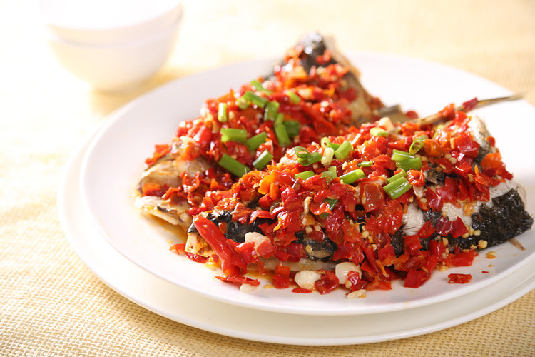 剁椒鱼头—自动烹饪锅菜谱的做法