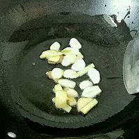 香菇炖鸡的做法图解5