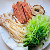 夏季快食---凉拌油菜海鲜菇的做法图解5