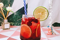 #轻饮蔓生活#夏日元气特饮：蔓越莓水果气泡茶的做法