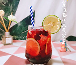 #轻饮蔓生活#夏日元气特饮：蔓越莓水果气泡茶的做法