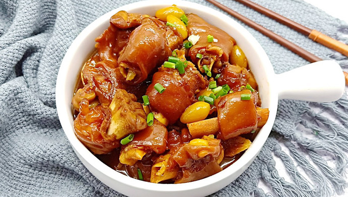 白果焖羊蹄